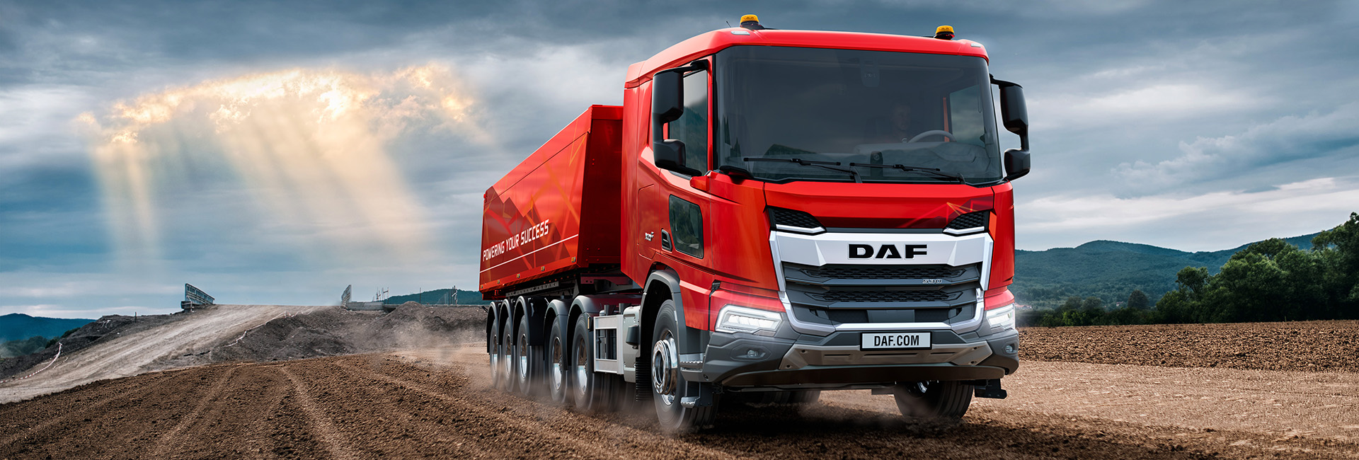 New-Generation-DAF-XFC-8x4